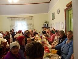 Святковий стіл на свято жнив у селі Лемешівка, Яготинського району