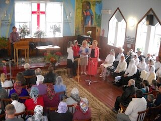 Псалом - святкування Пасхи 2013 у церкві "Дім Молитви" у місті Яготин